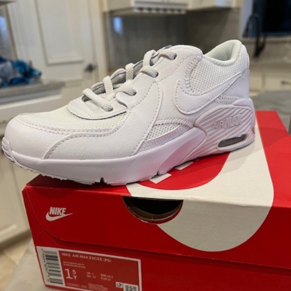 Nike Air Max Excee Kids Size 1.5
